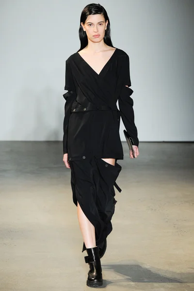 Look 29
